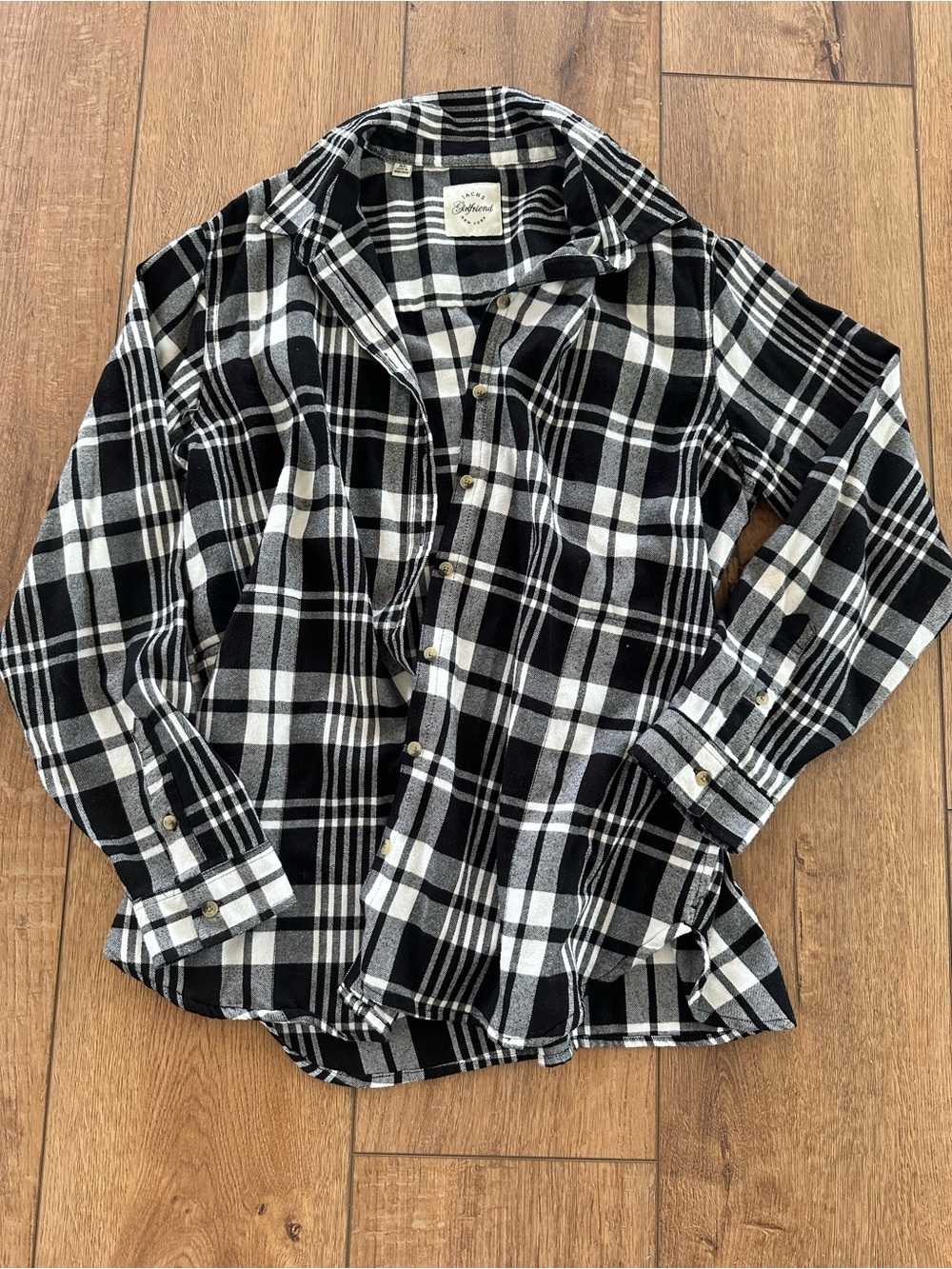 JACHS Girlfriend Black & White Plaid Button-Down Shirt
